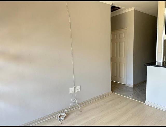 2 BEDROOM PROPERTY TO RENT IN MTHATHA CENTRAL